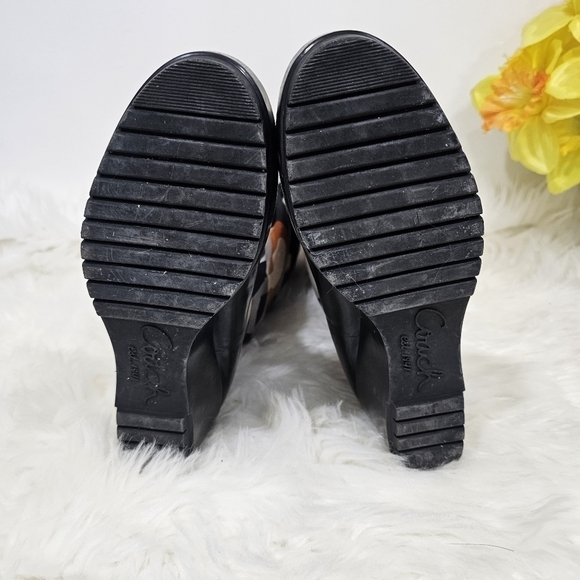 Coach - monogram boots size 7.5 black - Picture 5 of 14